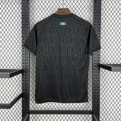 25/26 Mexico Away
